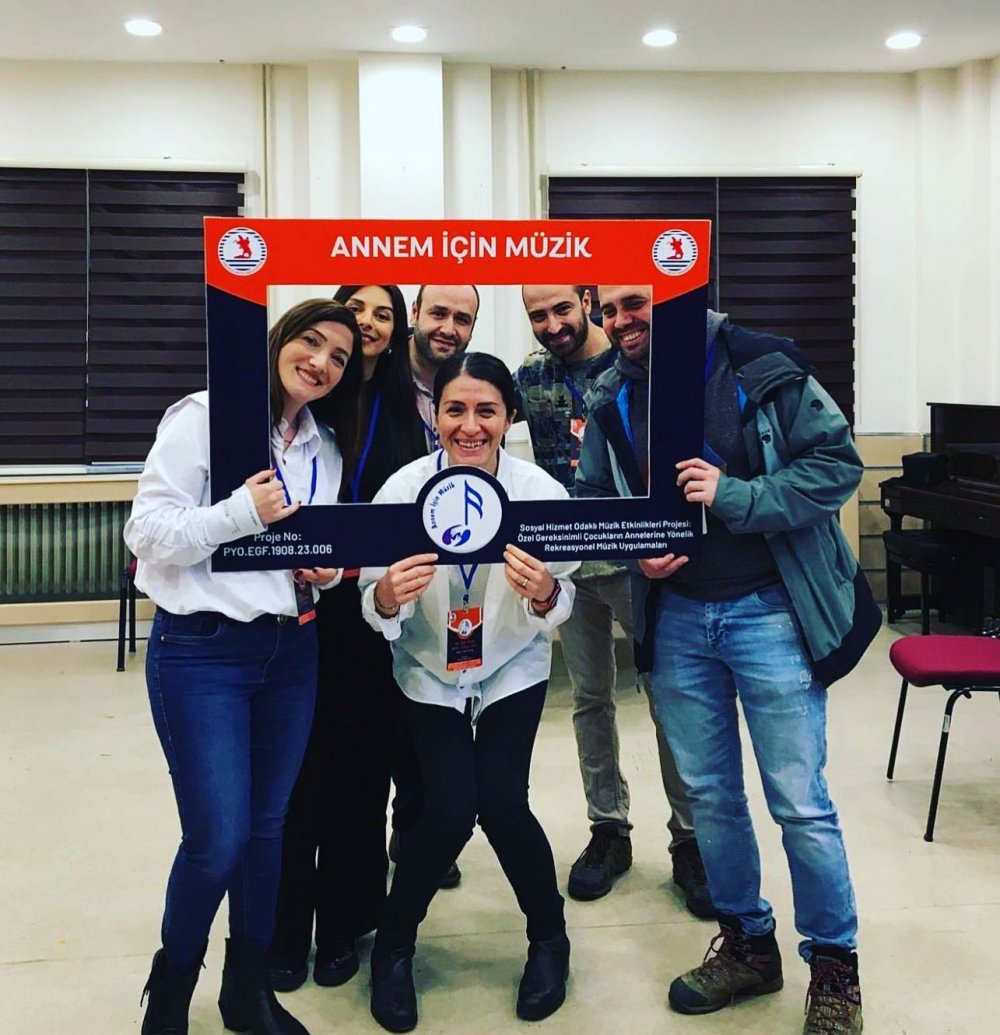 Annem İçin Müzik Projesi Eğitimleri Başladı.
